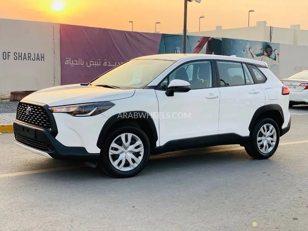 Toyota Corolla Cross 2022 for Sale in Sharjah Image-11