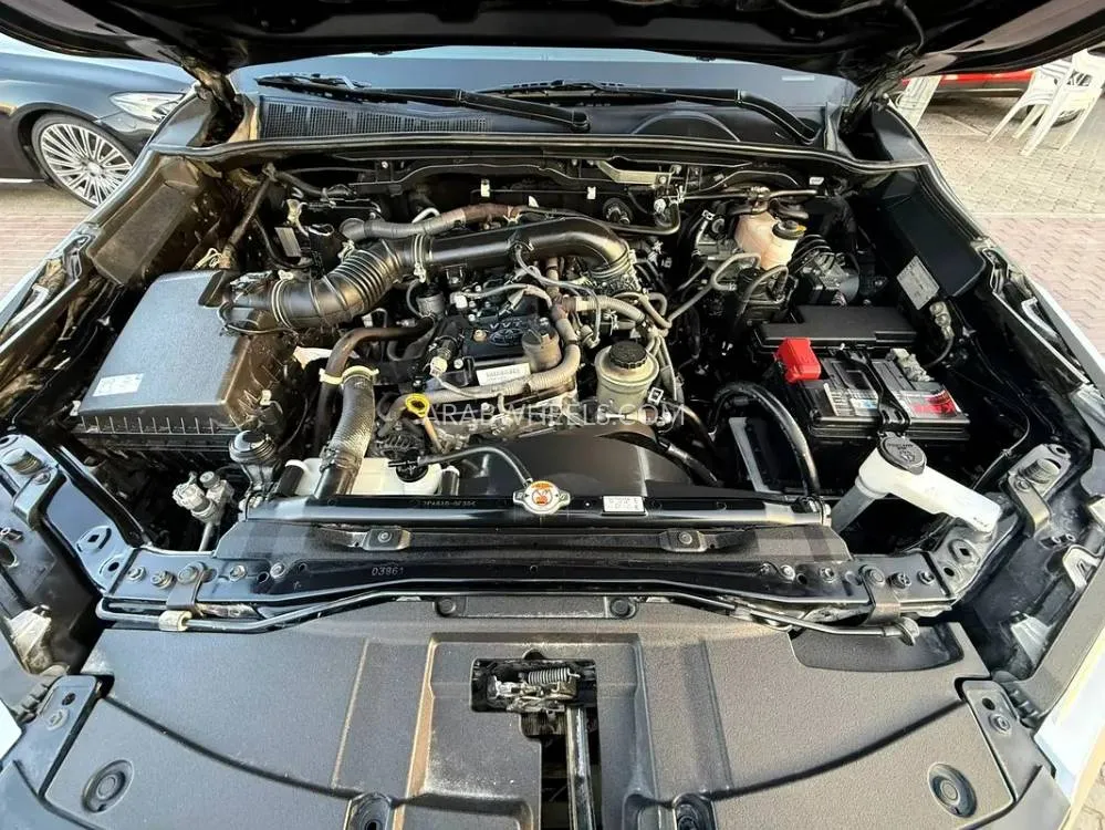 تويوتا فورتشنر 2022 for Sale in الشارقة Image-6