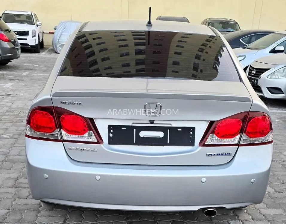 Honda Civic 2008 for Sale in Sharjah Image-5