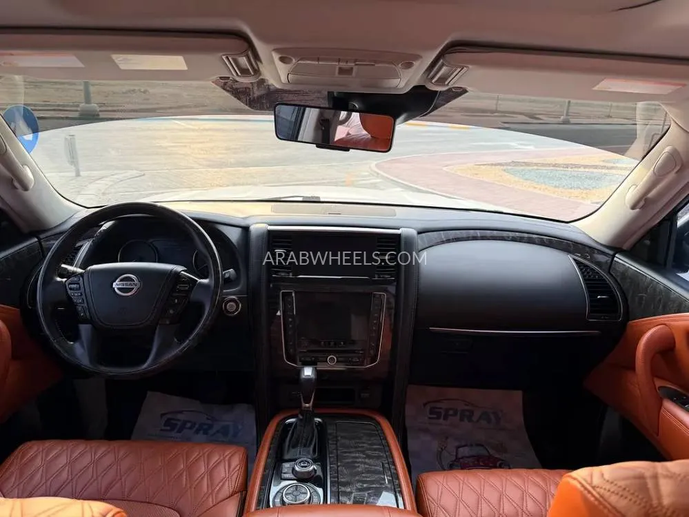 Nissan Patrol 2021 for Sale in Sharjah Image-9
