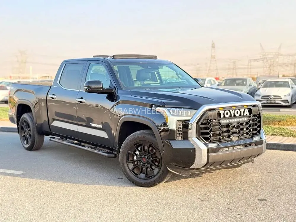Toyota Tundra 2023 for Sale in Sharjah Image-14