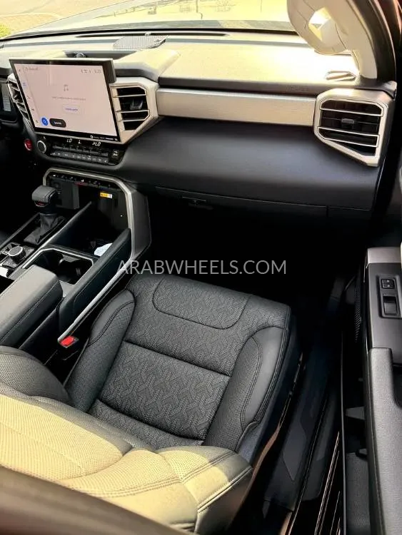 Toyota Tundra 2023 for Sale in Sharjah Image-17
