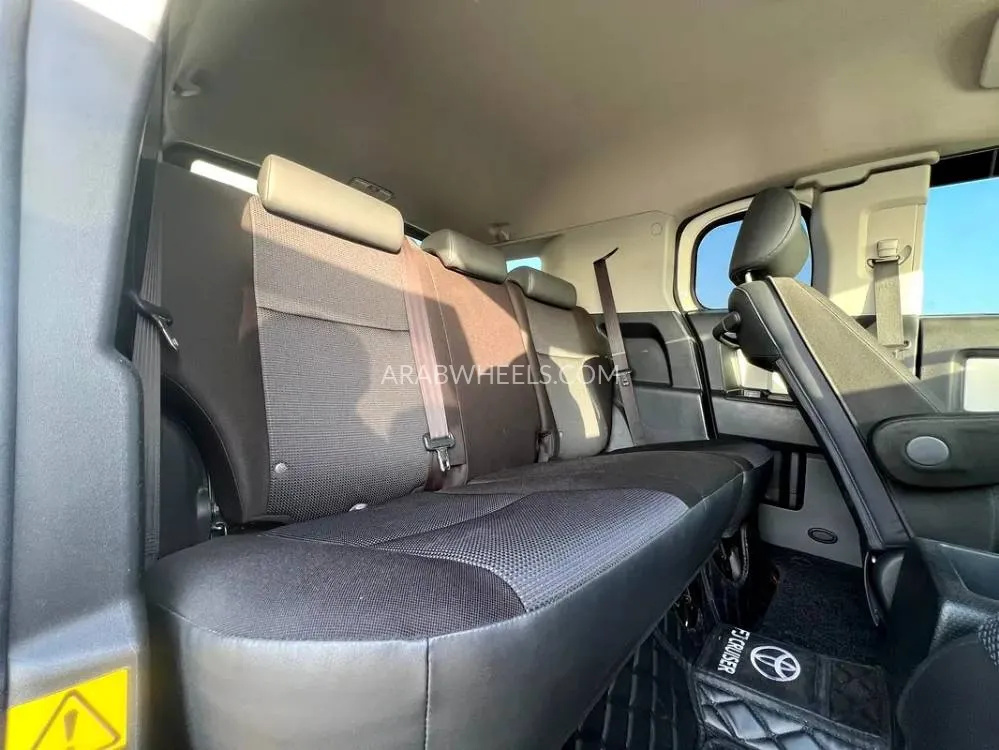 Toyota FJ Cruiser 2021 for Sale in Sharjah Image-13
