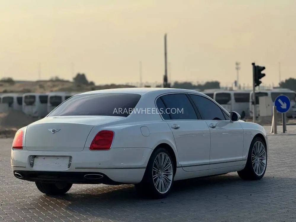 Bentley Flying Spur 2011 for Sale in Sharjah Image-4