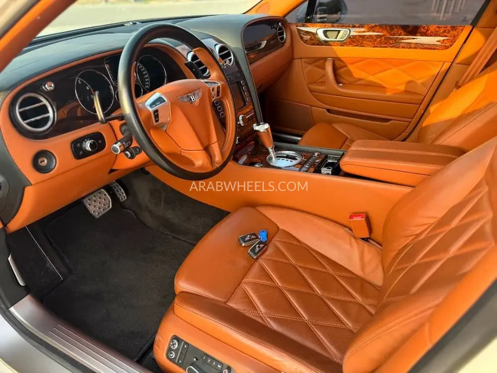 Bentley Flying Spur 2011 for Sale in Sharjah Image-5
