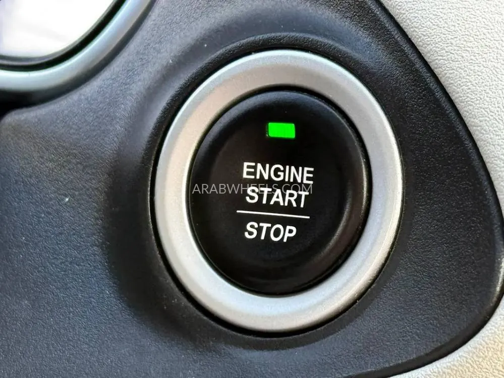 Chevrolet Captiva 2023 for Sale in Abu Dhabi Image-4