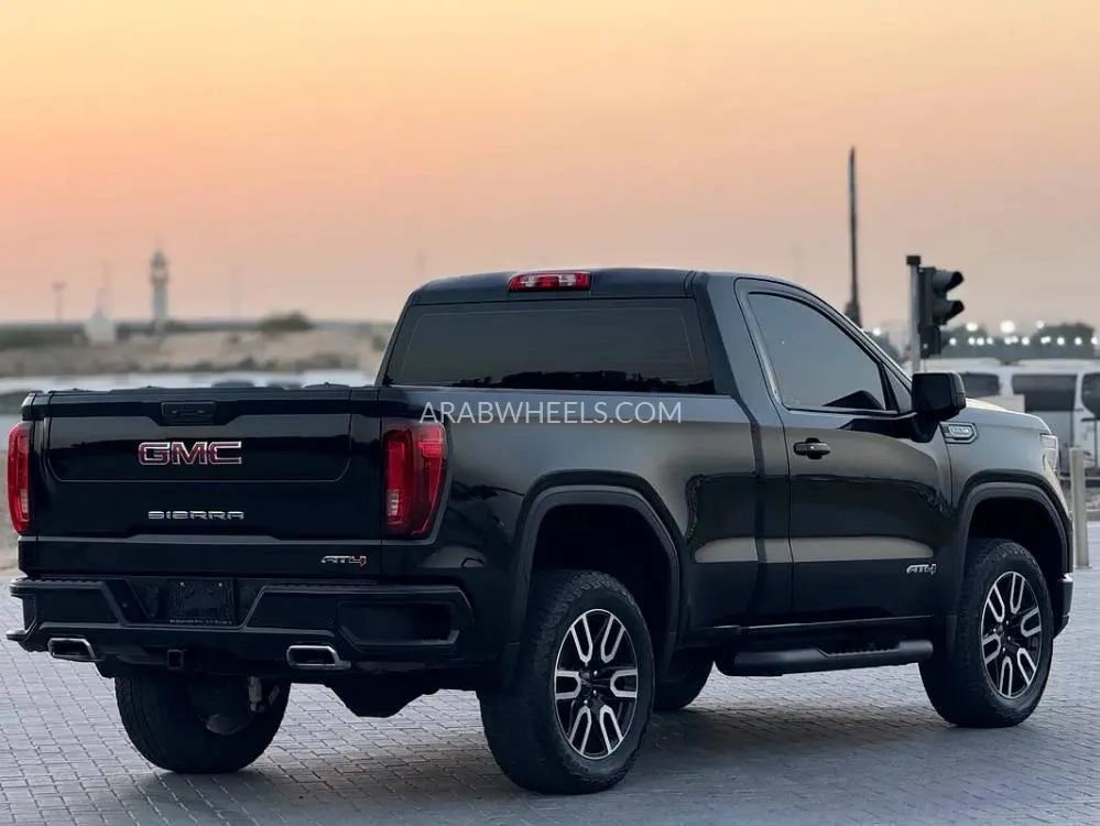GMC Sierra 2024 for Sale in Sharjah Image-2