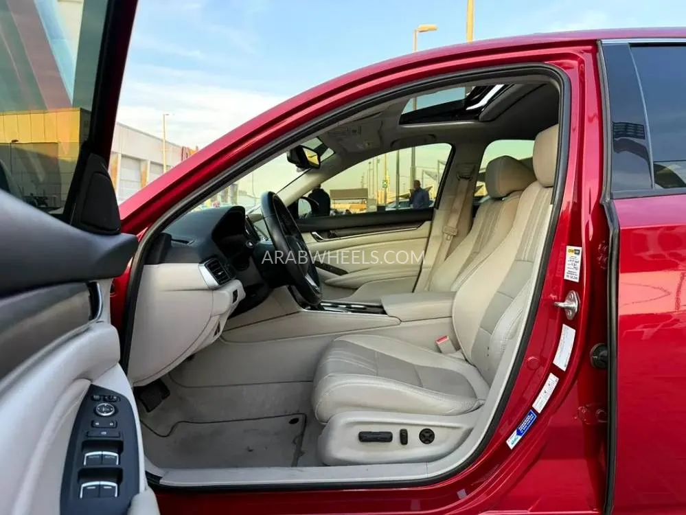 Honda Accord 2022 for Sale in Abu Dhabi Image-13