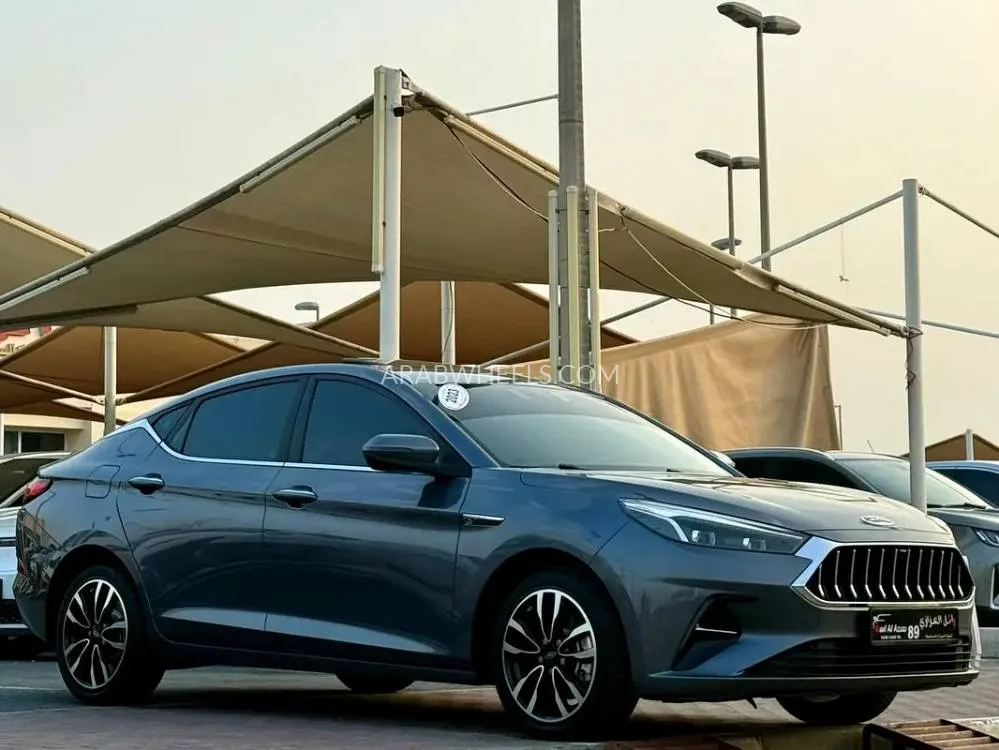 JAC J7 2023 for Sale in Abu Dhabi Image-11