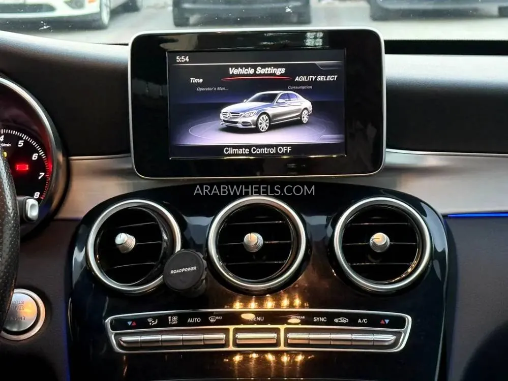 Mercedes Benz C Class 2015 for Sale in Abu Dhabi Image-8