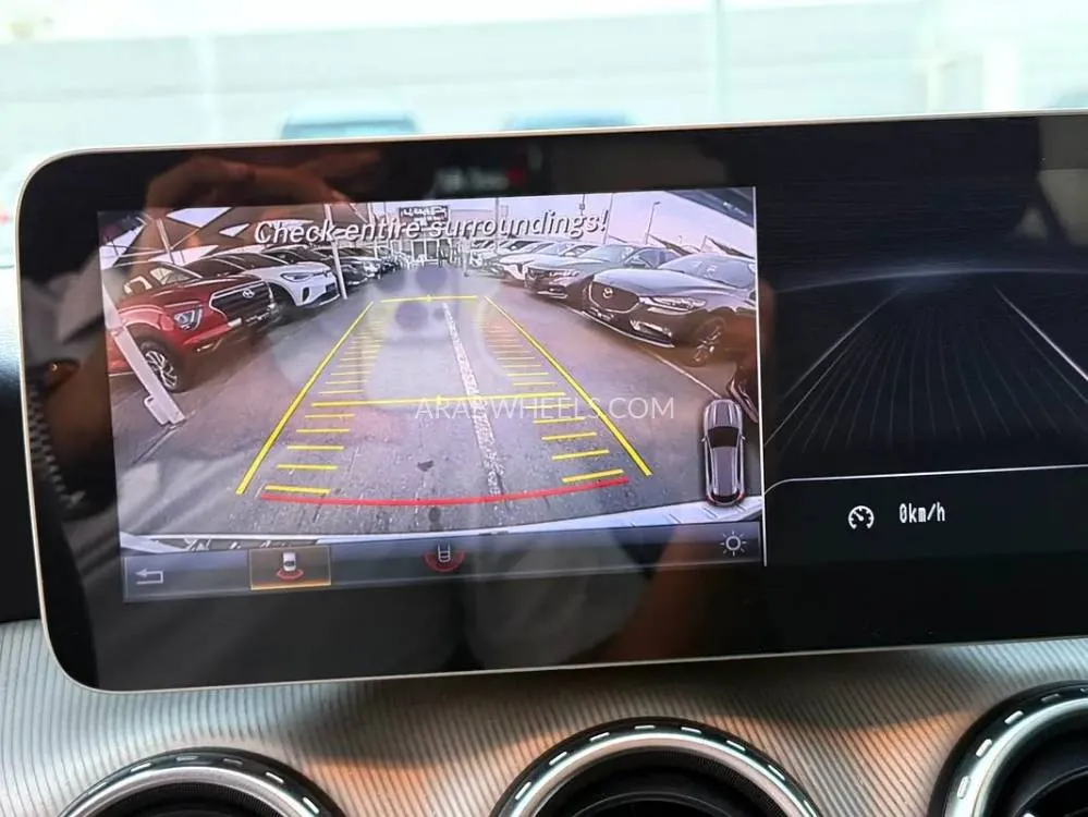 Mercedes Benz GLA 2017 for Sale in Abu Dhabi Image-12