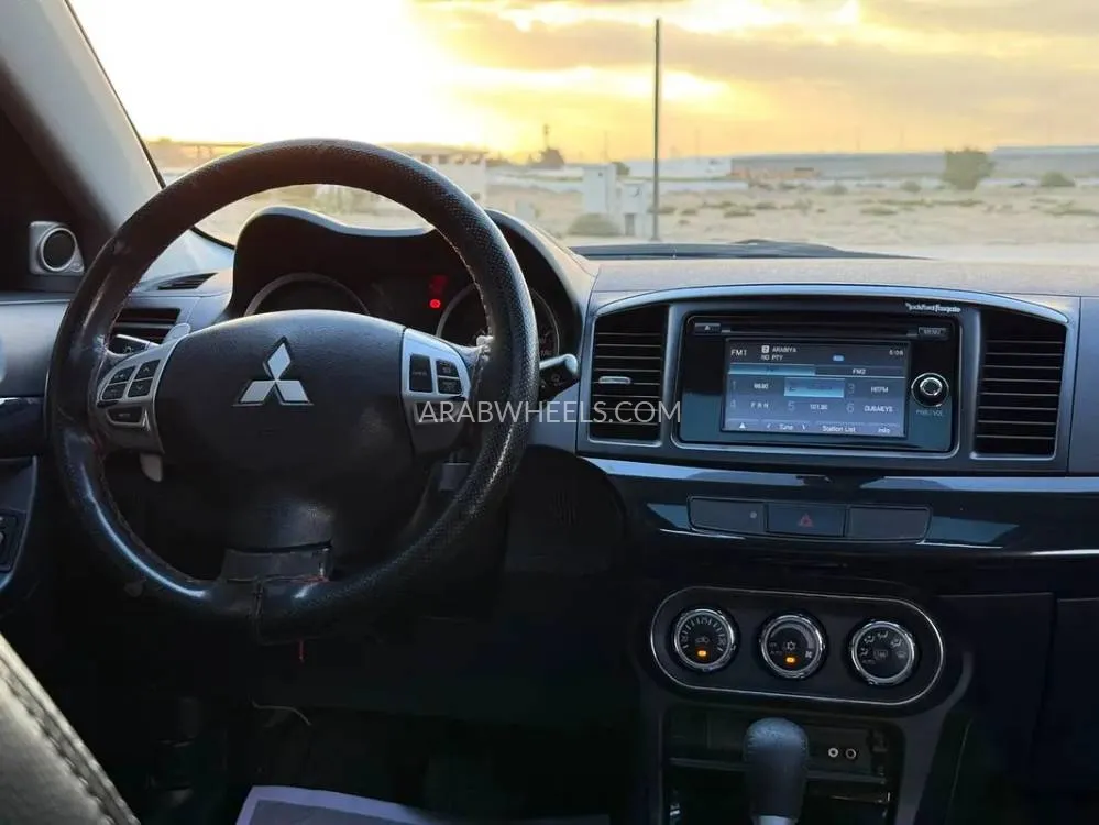 Mitsubishi Lancer 2015 for Sale in Abu Dhabi Image-8