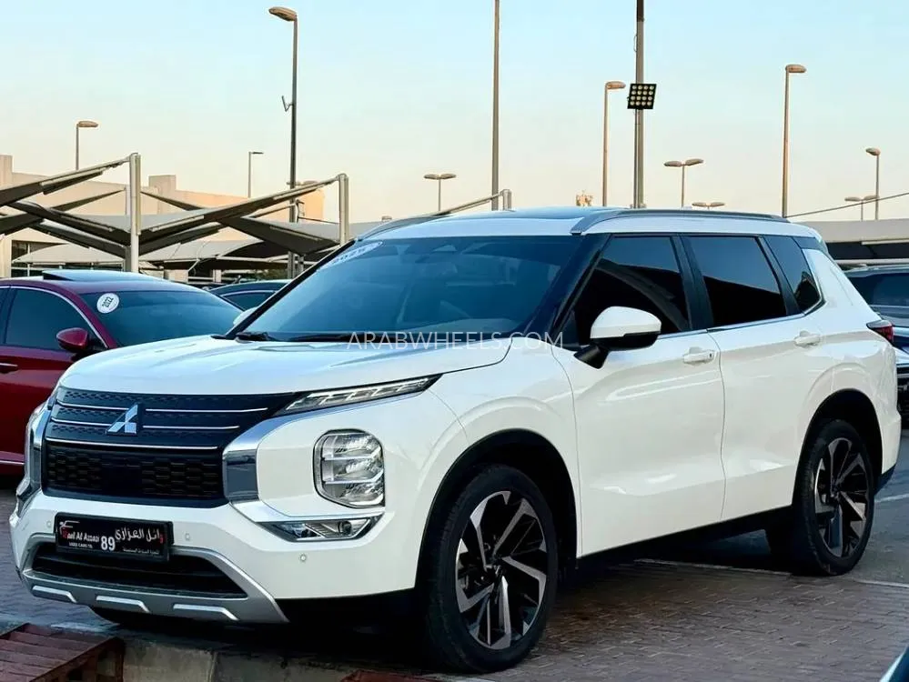 Mitsubishi Outlander 2025 for Sale in Abu Dhabi Image-8
