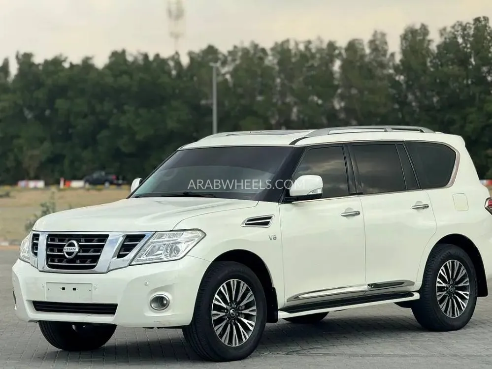 Nissan Patrol 2014 for Sale in Sharjah Image-3