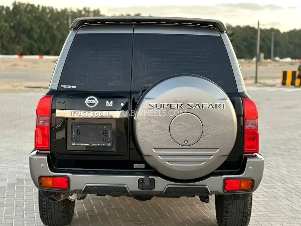 Nissan Patrol 2024 for Sale in Sharjah Image-5