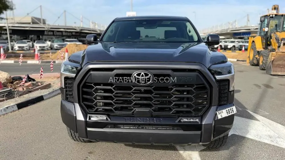 Toyota Tundra 2024 for Sale in Fujairah Image-2