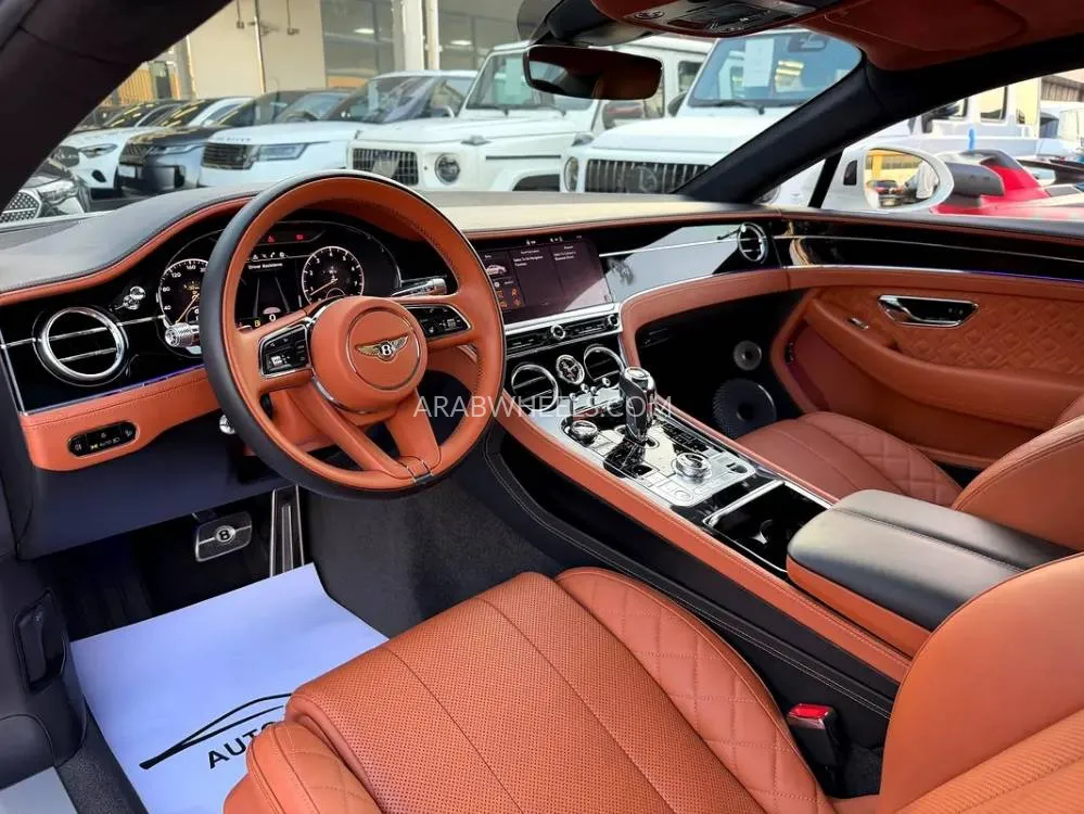 Bentley Continental GT 2022 for Sale in Dubai Image-14