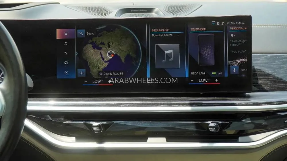 BMW X7 2023 for Sale in Ajman Image-3