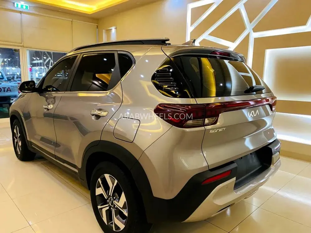 Kia Sonet 2024 for Sale in Sharjah Image-12