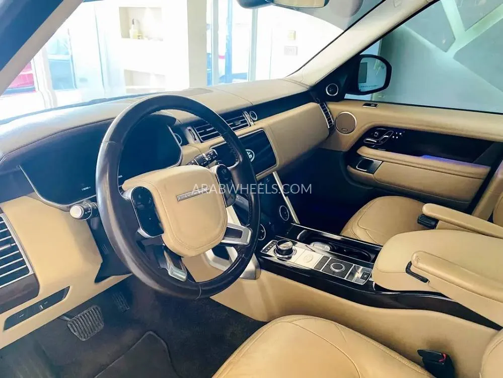Land Rover Range Rover 2020 for Sale in Sharjah Image-7
