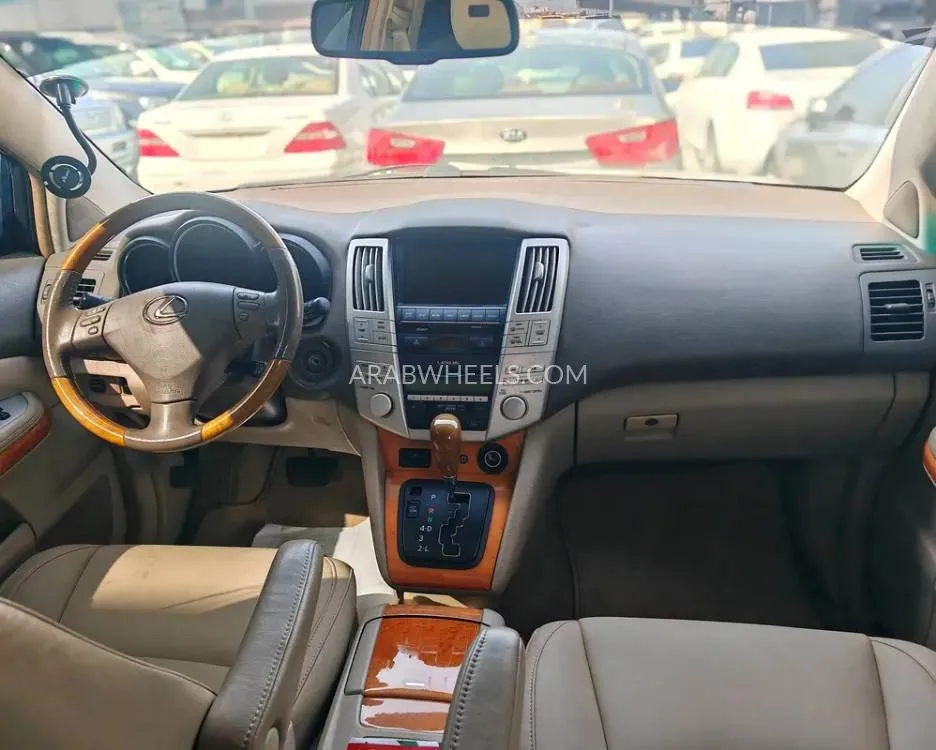 Lexus RX 2008 for Sale in Sharjah Image-10