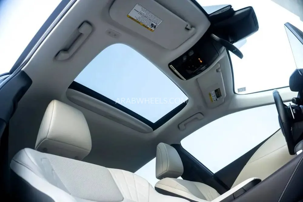 Lexus RX 2024 for Sale in Dubai Image-12