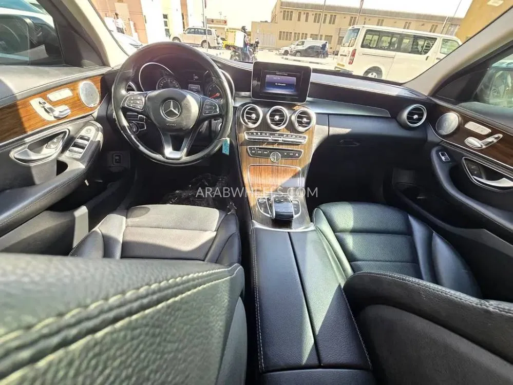 مرسيدس بنز كلاس C 2015 for Sale in الشارقة Image-3