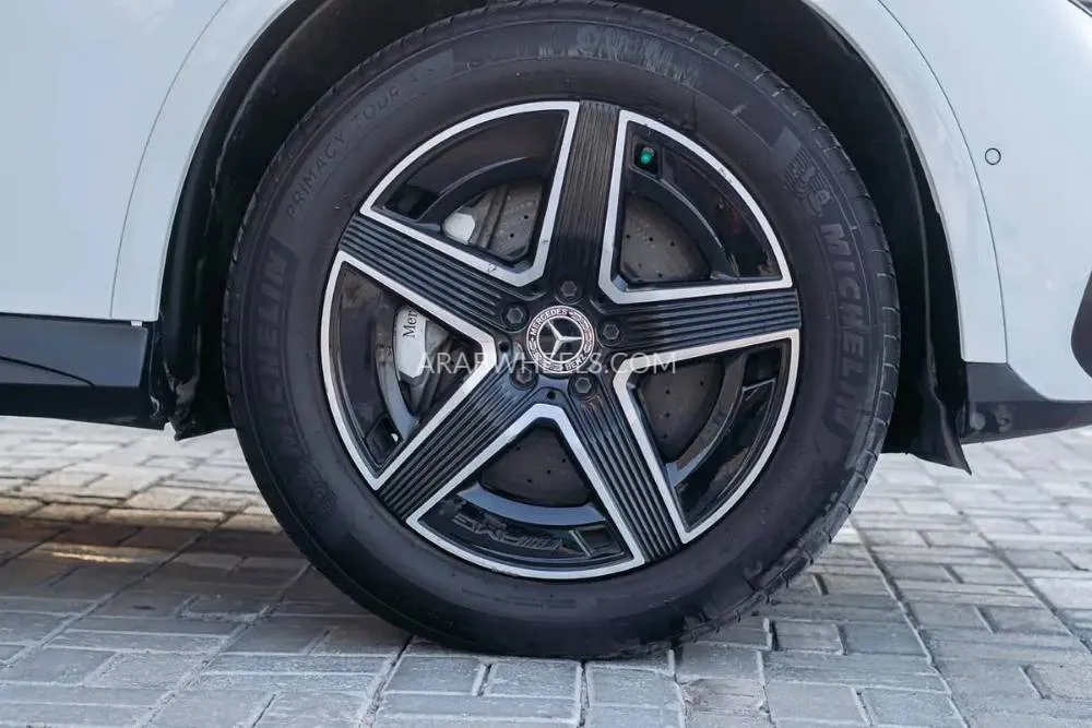 Mercedes Benz GLC Class 2024 for Sale in Dubai Image-5