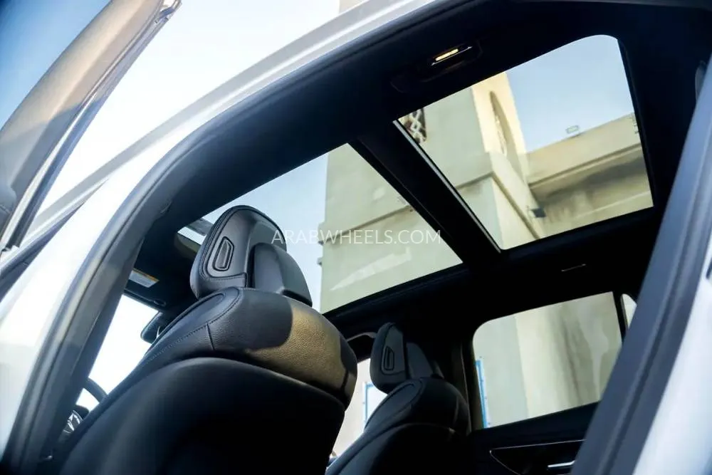 Mercedes Benz GLC Class 2024 for Sale in Dubai Image-8