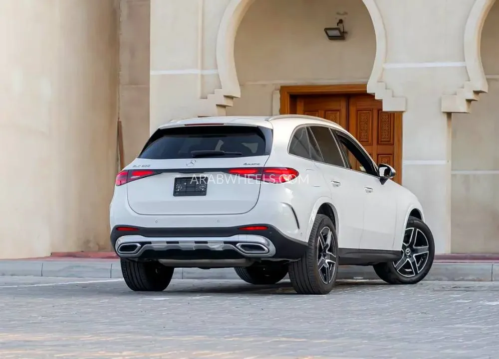 Mercedes Benz GLC Class 2024 for Sale in Dubai Image-11