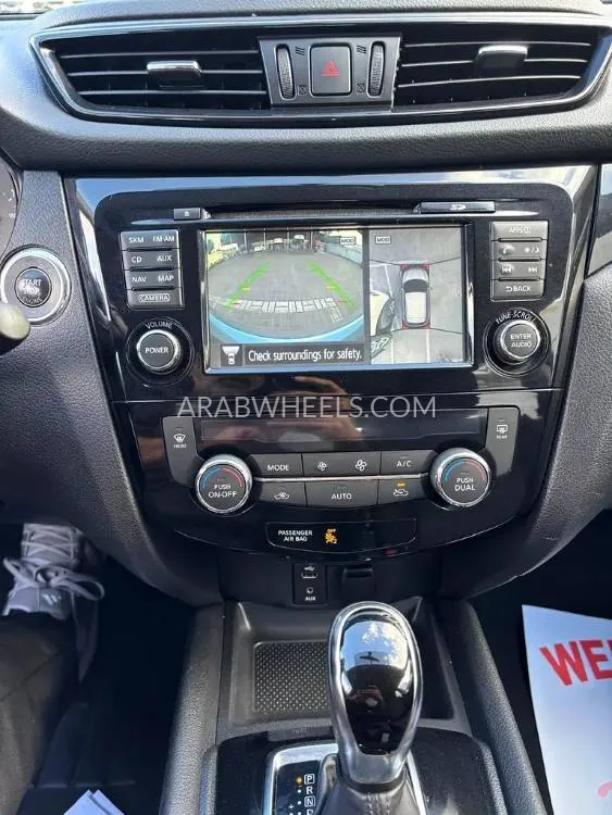 Nissan Rogue 2017 for Sale in Sharjah Image-7