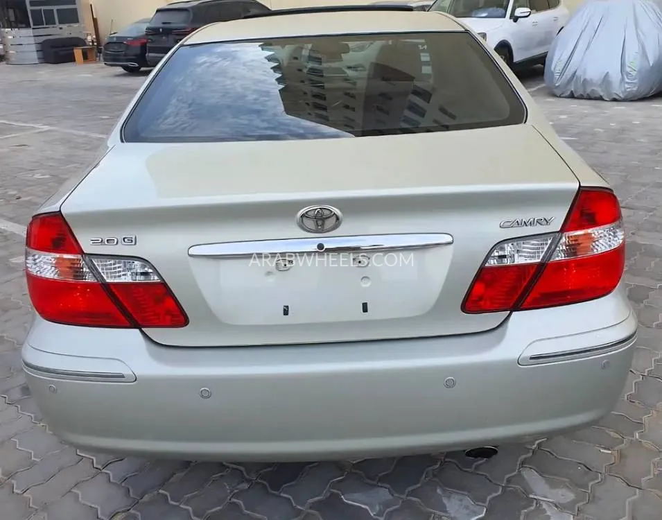تويوتا كامري 2003 for Sale in الشارقة Image-10