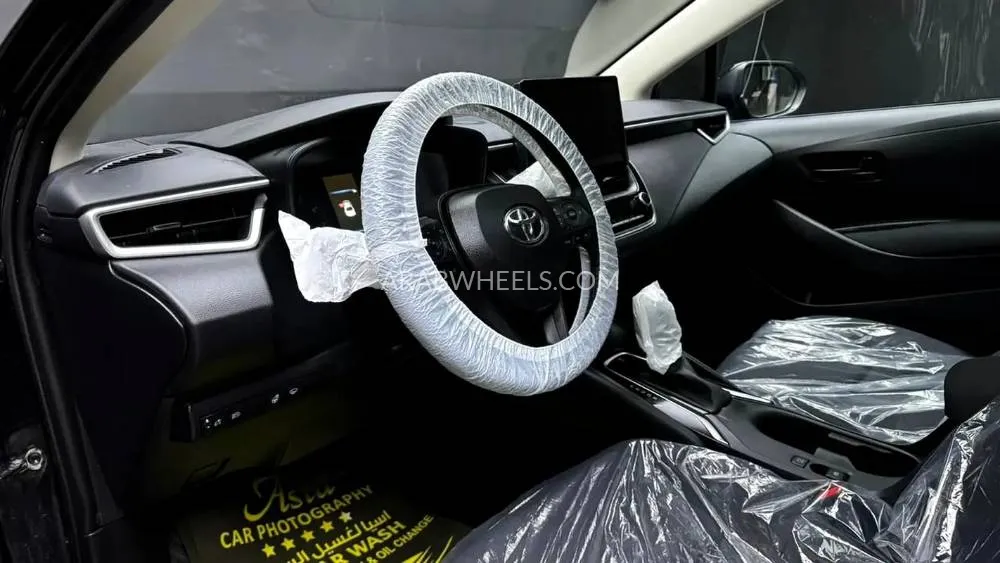 تويوتا كورولا 2024 for Sale in الشارقة Image-3