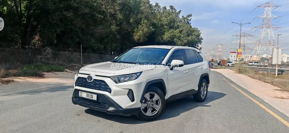 تويوتا راف 4 2023 for Sale in الشارقة Image-7