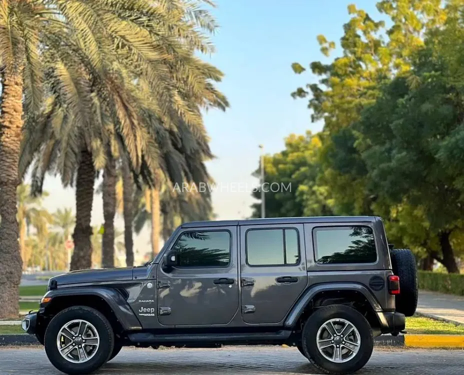 Jeep Wrangler 2021 for Sale in Sharjah Image-2