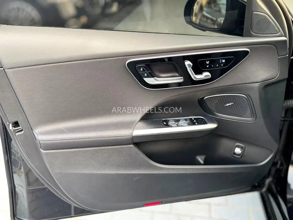 مرسيدس بنز كلاس C 2024 for Sale in دبي Image-12
