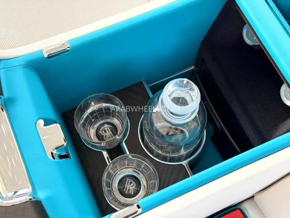 Rolls Royce Cullinan 2025 for Sale in Dubai Image-2