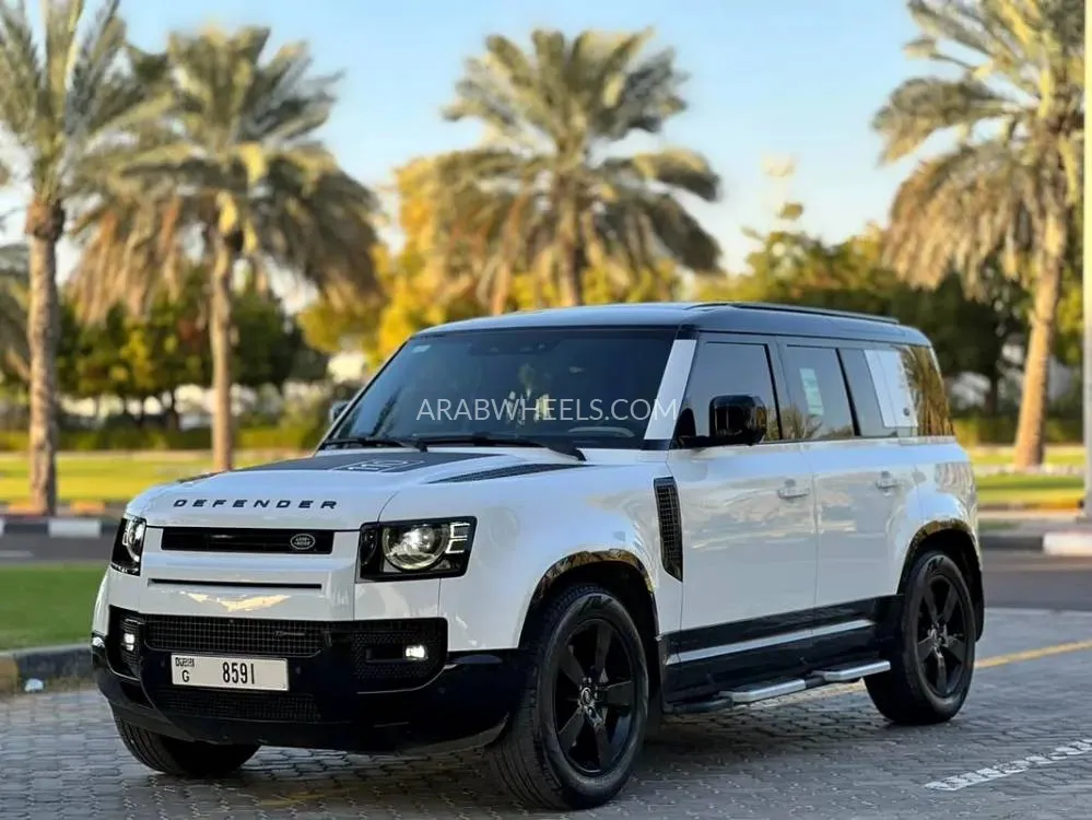 Land Rover Defender 2023 for Sale in Sharjah Image-17