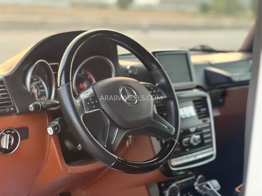 Mercedes Benz G Class 2005 for Sale in Sharjah Image-3