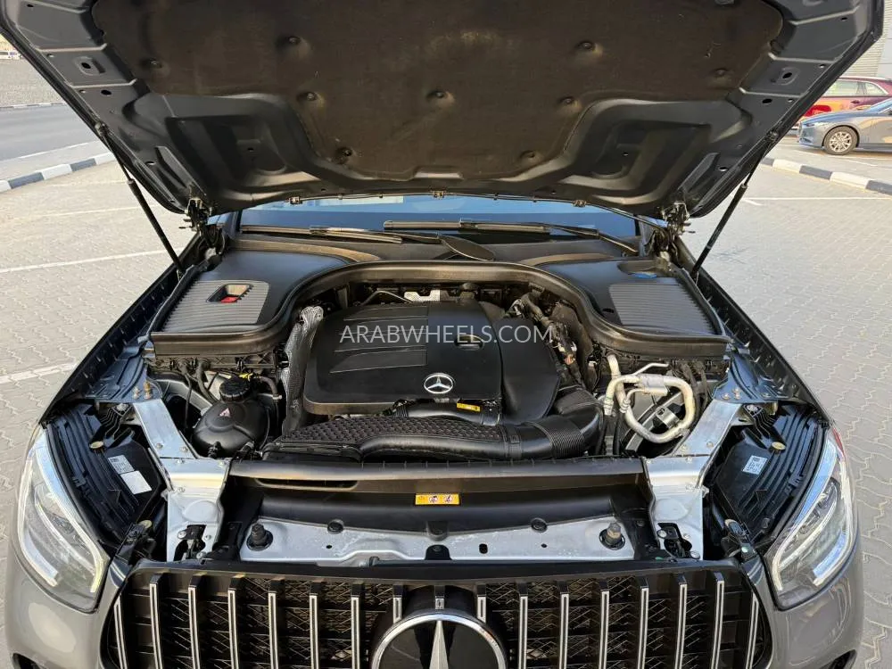 Mercedes Benz GLC Class 2020 for Sale in Sharjah Image-10