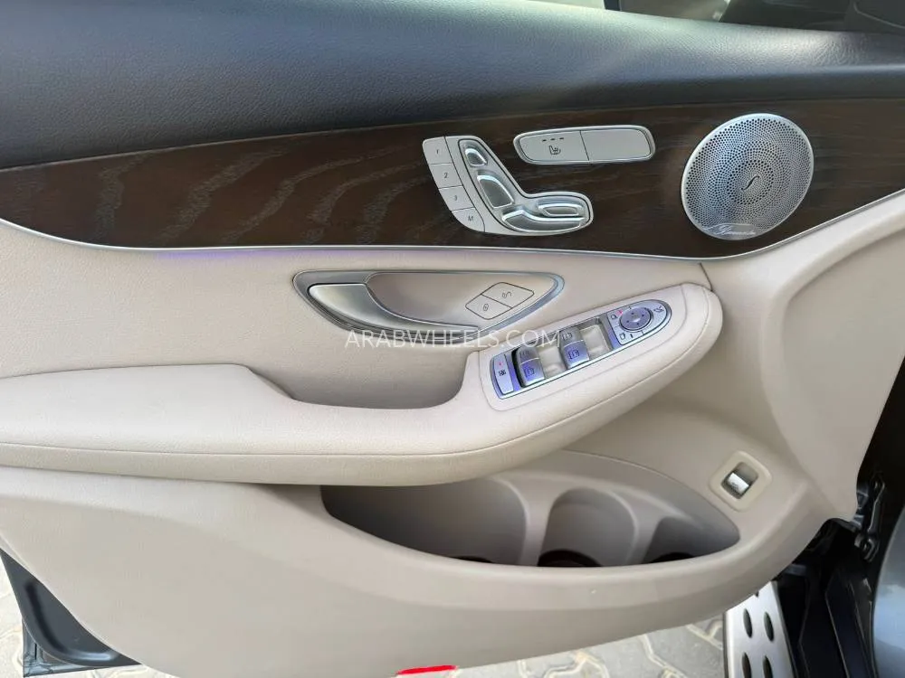 Mercedes Benz GLC Class 2020 for Sale in Sharjah Image-17