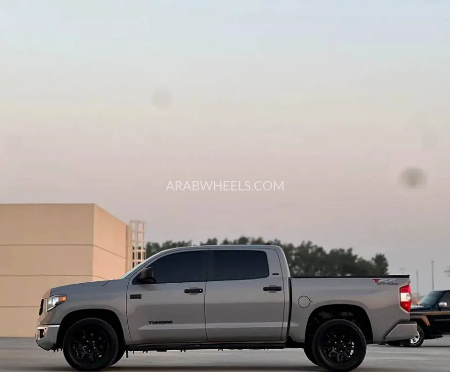 Toyota Tacoma 2021 for Sale in Sharjah Image-12