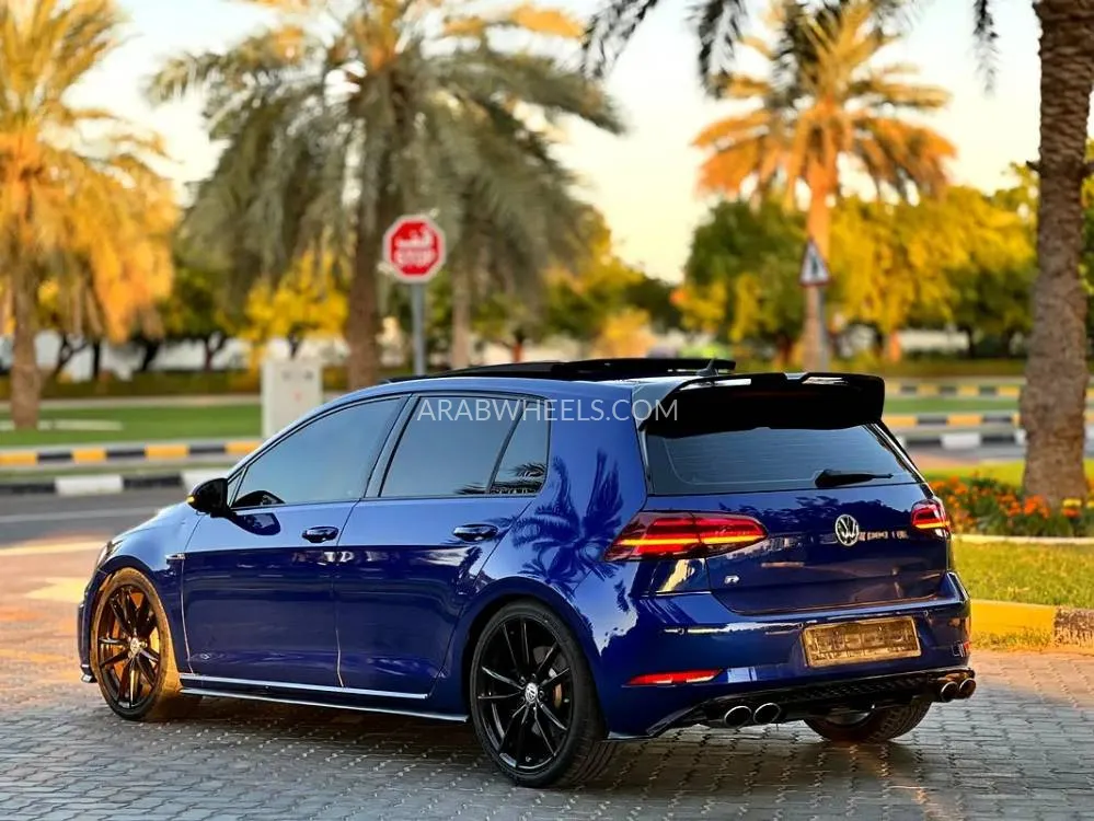  فولكس واجن جولف 2019 for Sale in الشارقة Image-12
