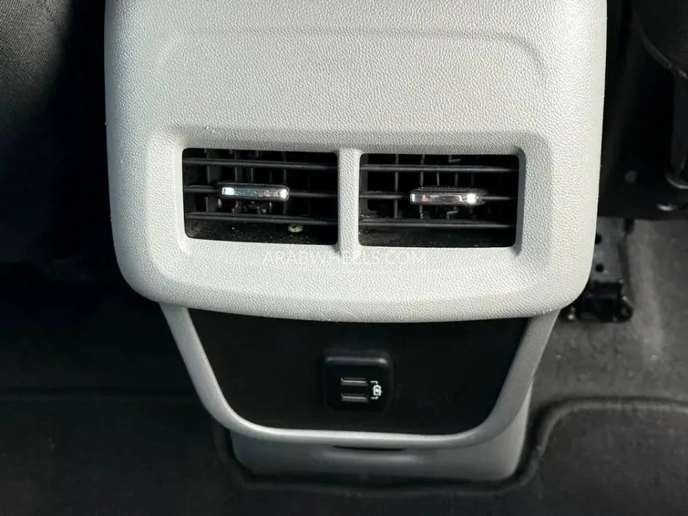 جي إم سي تيرين 2018 for Sale in الشارقة Image-4