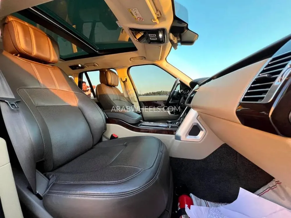 Land Rover Range Rover 2018 for Sale in Sharjah Image-15