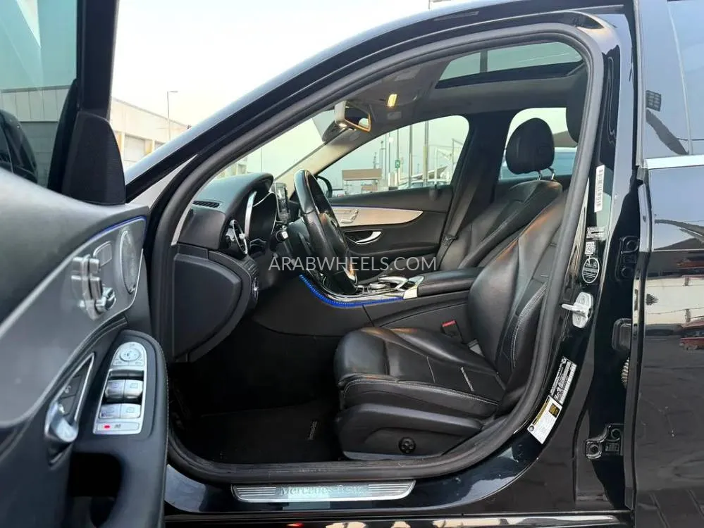 Mercedes Benz C Class 2015 for Sale in Sharjah Image-16