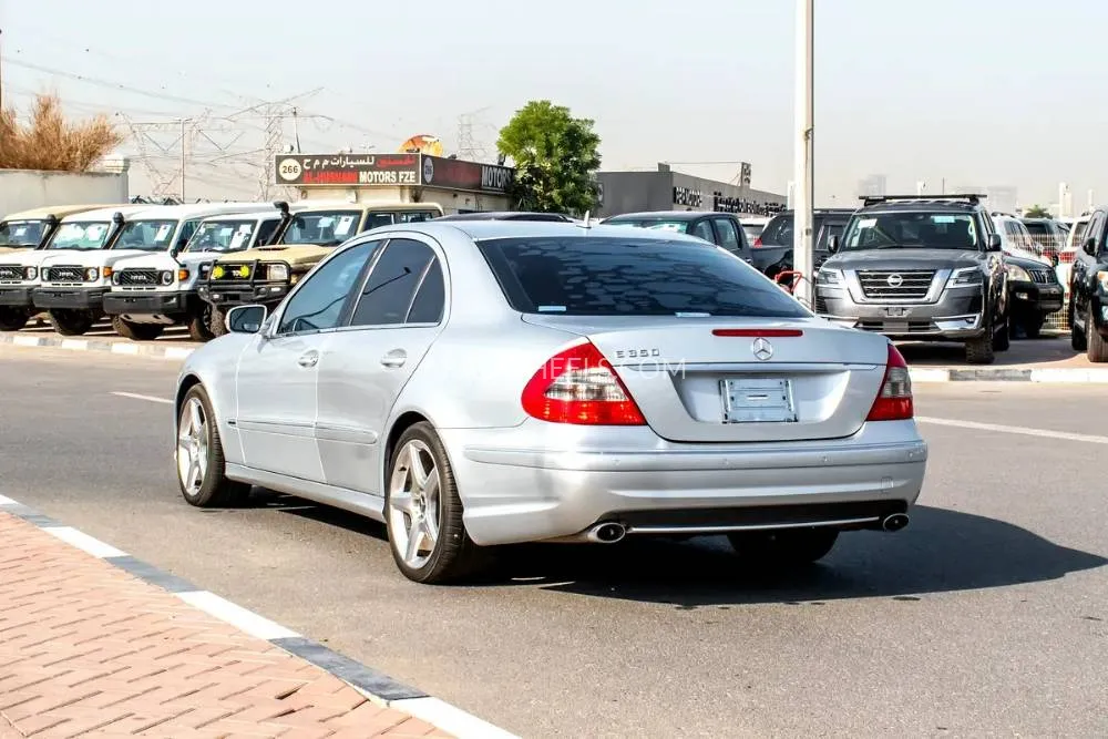 مرسيدس بنز كلاس E 2007 for Sale in دبي Image-11