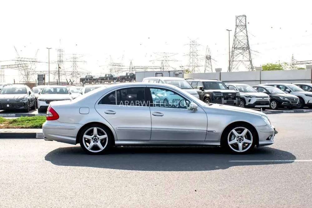 مرسيدس بنز كلاس E 2007 for Sale in دبي Image-14