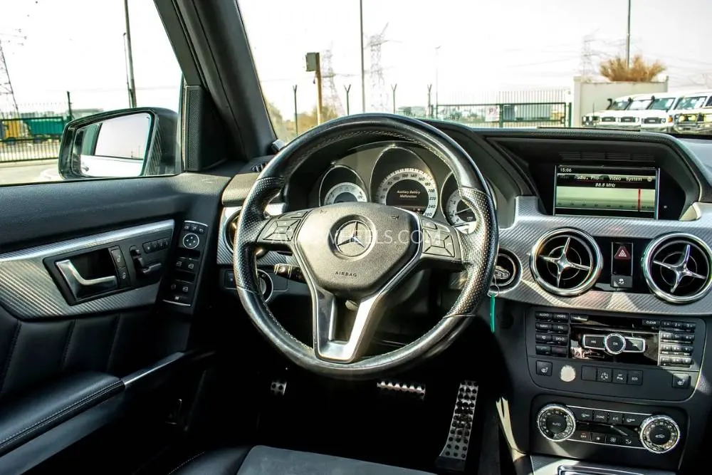 Mercedes Benz GLK Class 2013 for Sale in Dubai Image-13
