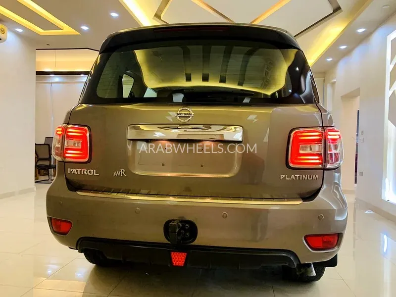 نيسان باترول 2016 for Sale in الشارقة Image-10